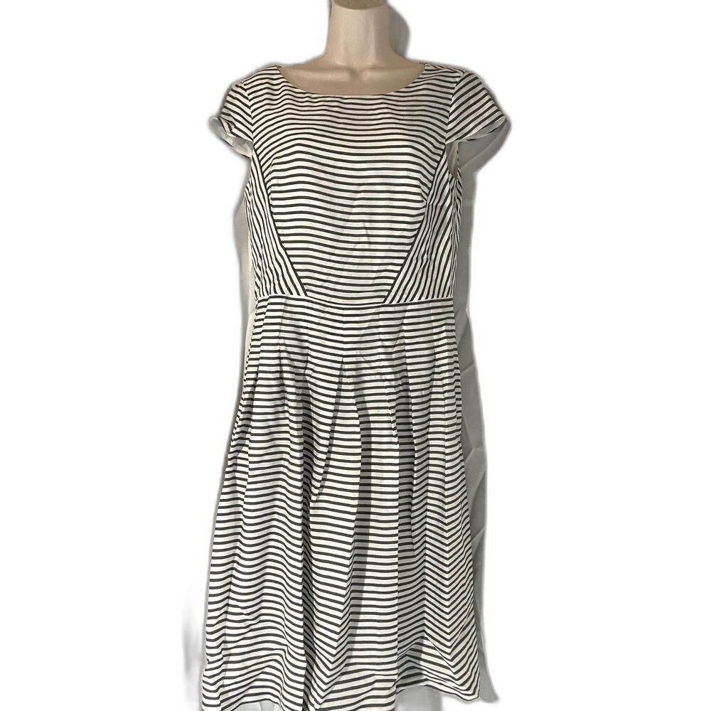 Ann Klein mitered stripe dress size Med.